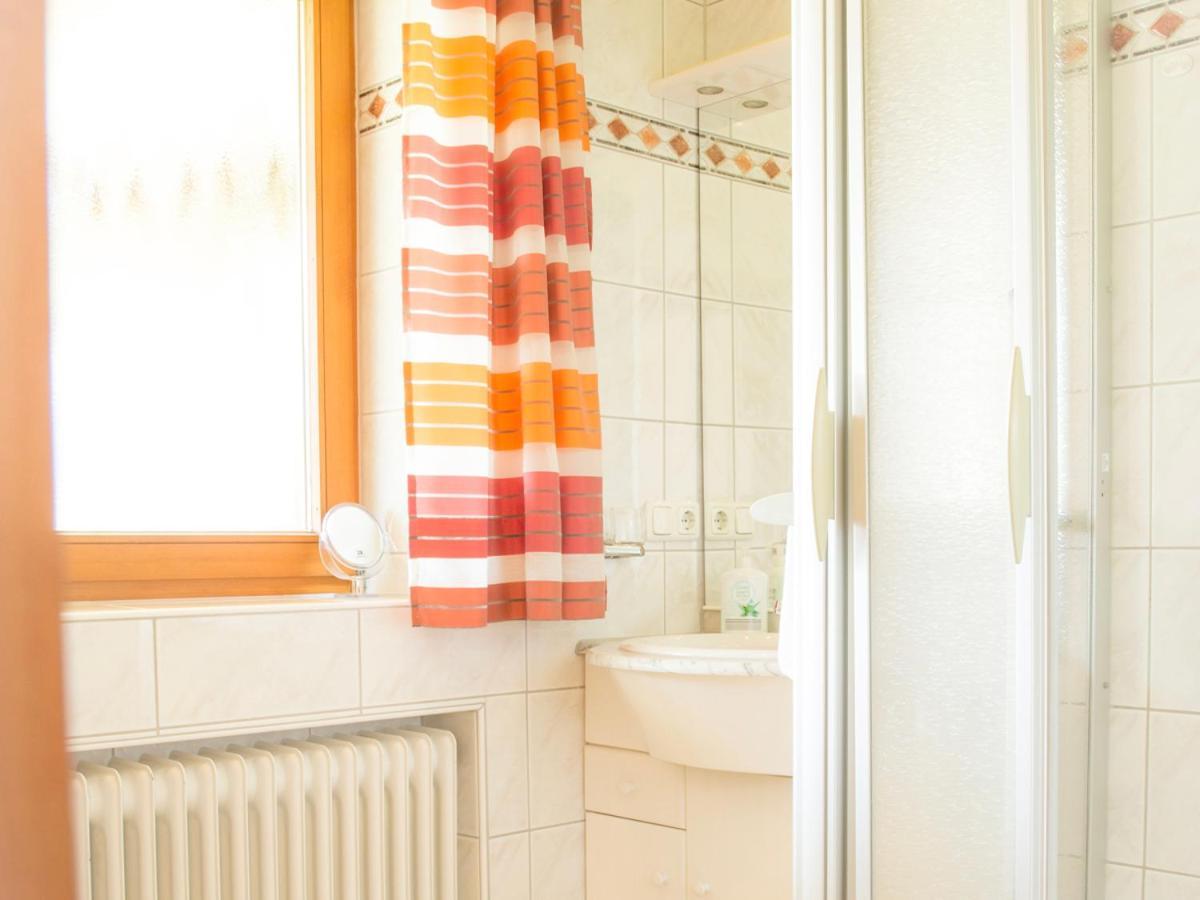 Haus Jaeger Mit Indoor-pool Inkl. Chiemgaukarte Apartment *
